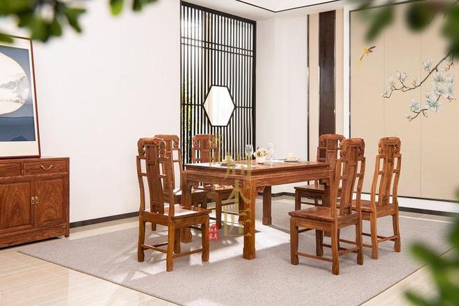 木匠：红木餐桌口碑之选AG真人登录入口盛世周(图3)